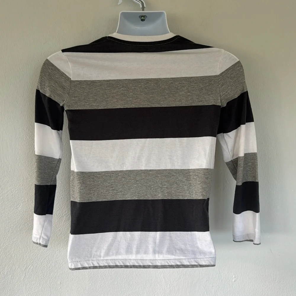 Old Navy boys black gray stripe long sleeve cotton tee size large